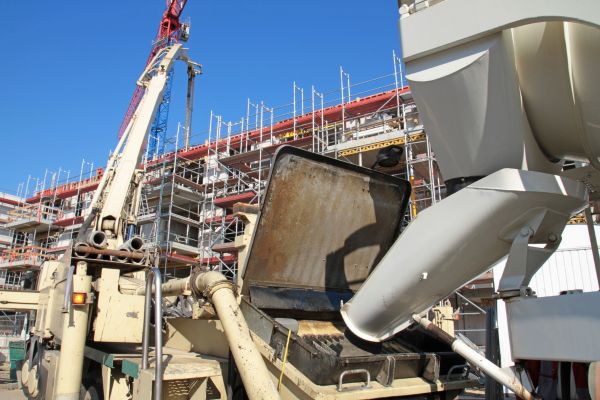 Harga Sewa Concrete Pump